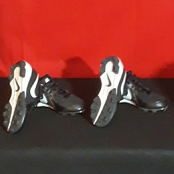 Nike - Picture 4 of 6